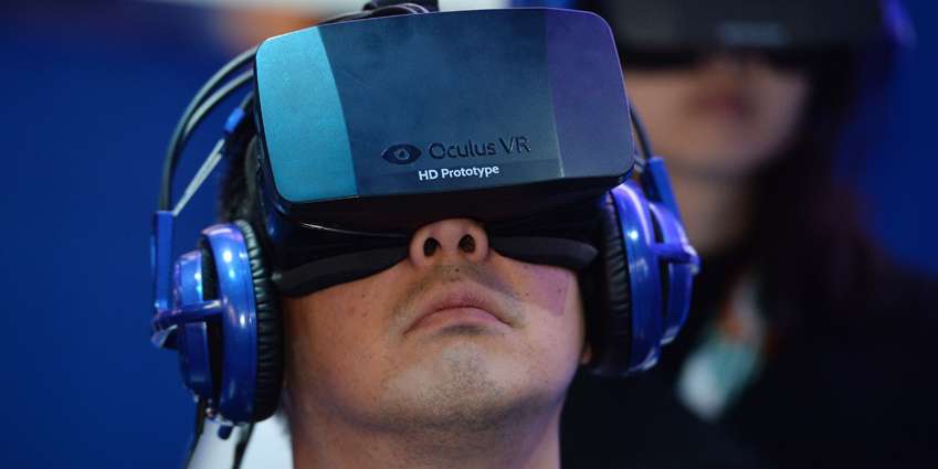 تقرير: مطوّري Oculous Rift وSamsung يتعاونون لتطوير أجهزة الواقع الافتراضي