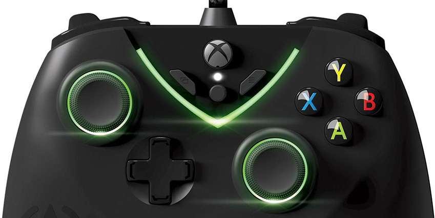 اداة تحكم جديدة لجهاز Xbox One تتميز باضاءة قابلة للتعديل