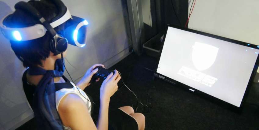 نجاح الواقع الافتراضي مرهونٌ بنجاح نظارات PlayStation VR
