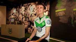فريق Wolfsburg يوظف لاعب فيفا محترف ليمثلهم رسميًا في بطولات الاونلاين