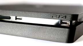 هل جهاز PS4 Slim يستحق الشراء؟