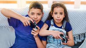 تقرير صحي: صناديق الغنائم تجهز الأطفال لإدمان القُمار وعليكم حظر تلك الألعاب!