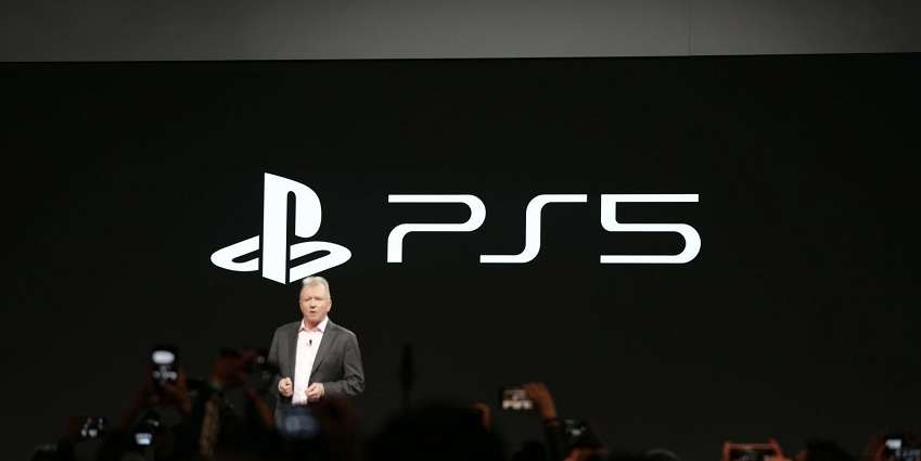 كيف استقبل اللاعبون الكشف عن شعار جهاز PS5 الجديد؟