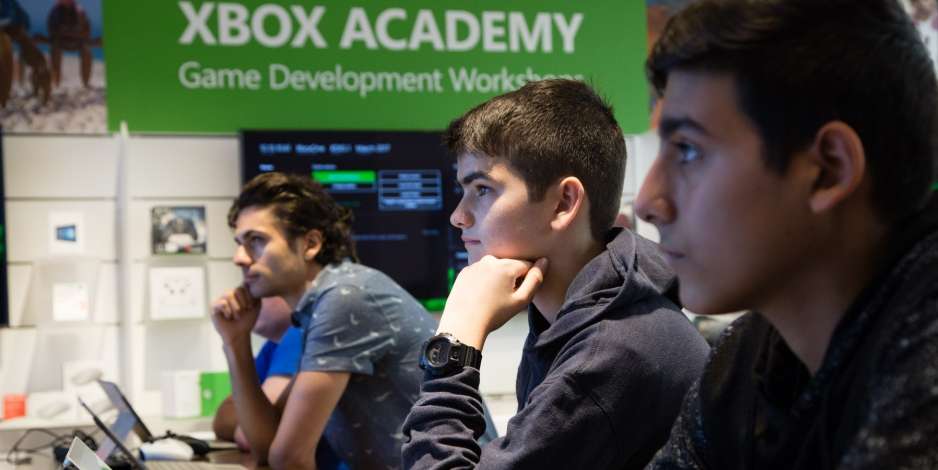 مايكروسوفت تُدشِّن “Xbox Academy” لتعليم أساسيات تطوير الألعاب