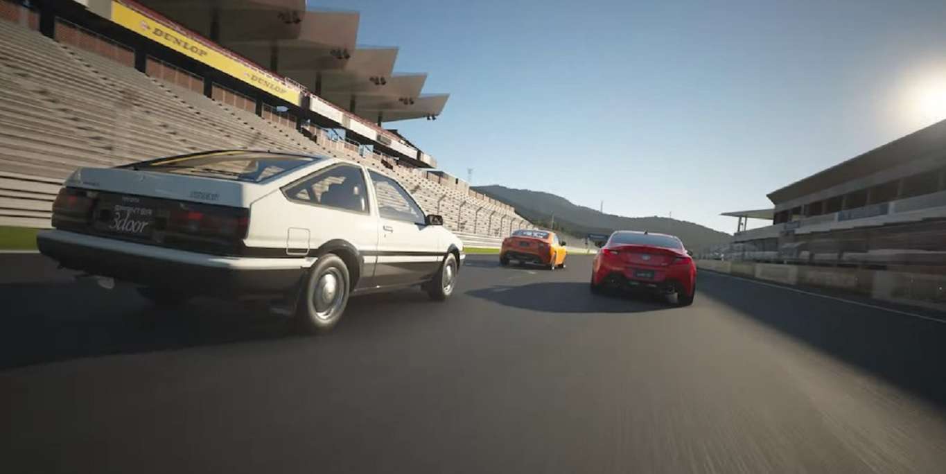 منتج Gran Turismo 7 يرد على انتقادات «أنظمة المشتريات»