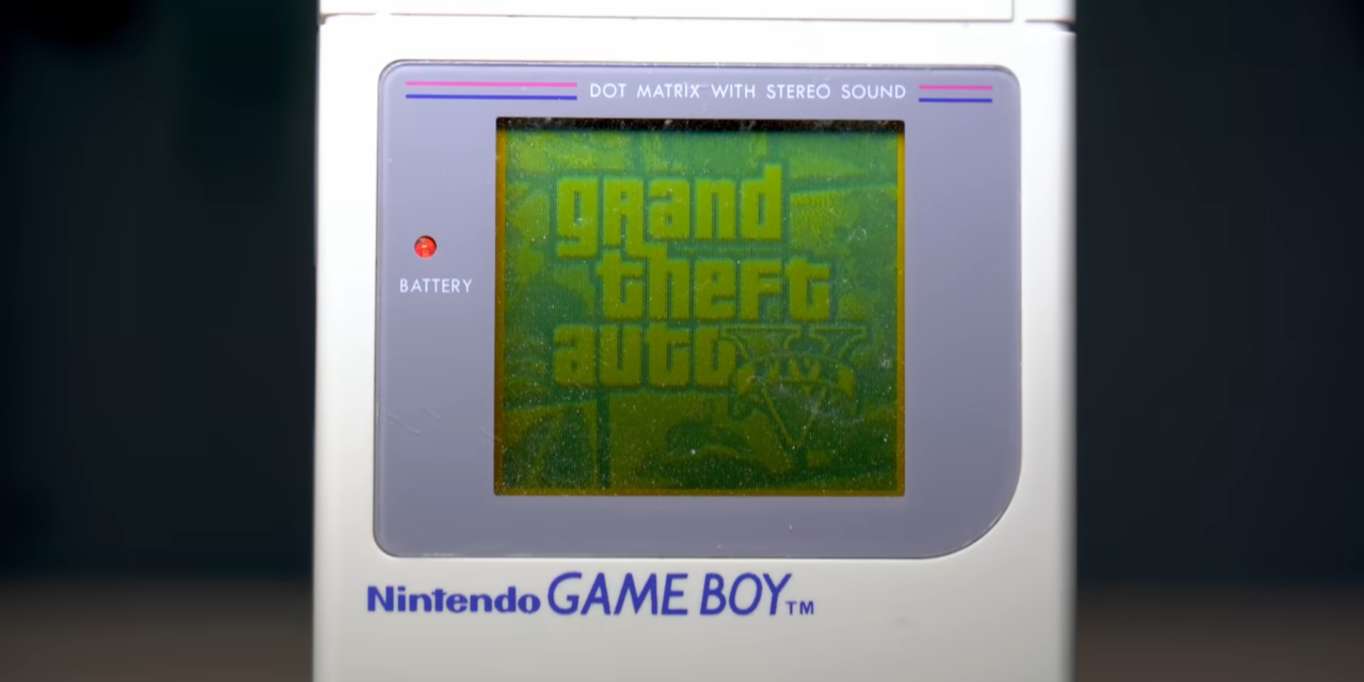 شاهد لعبة GTA 5 تعمل على جهاز Game Boy الأصلي!