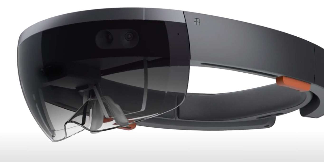 إشاعة: مايكروسوفت ربما تعمل على نظارة واقع افتراضي منافسة لـ PlayStation VR