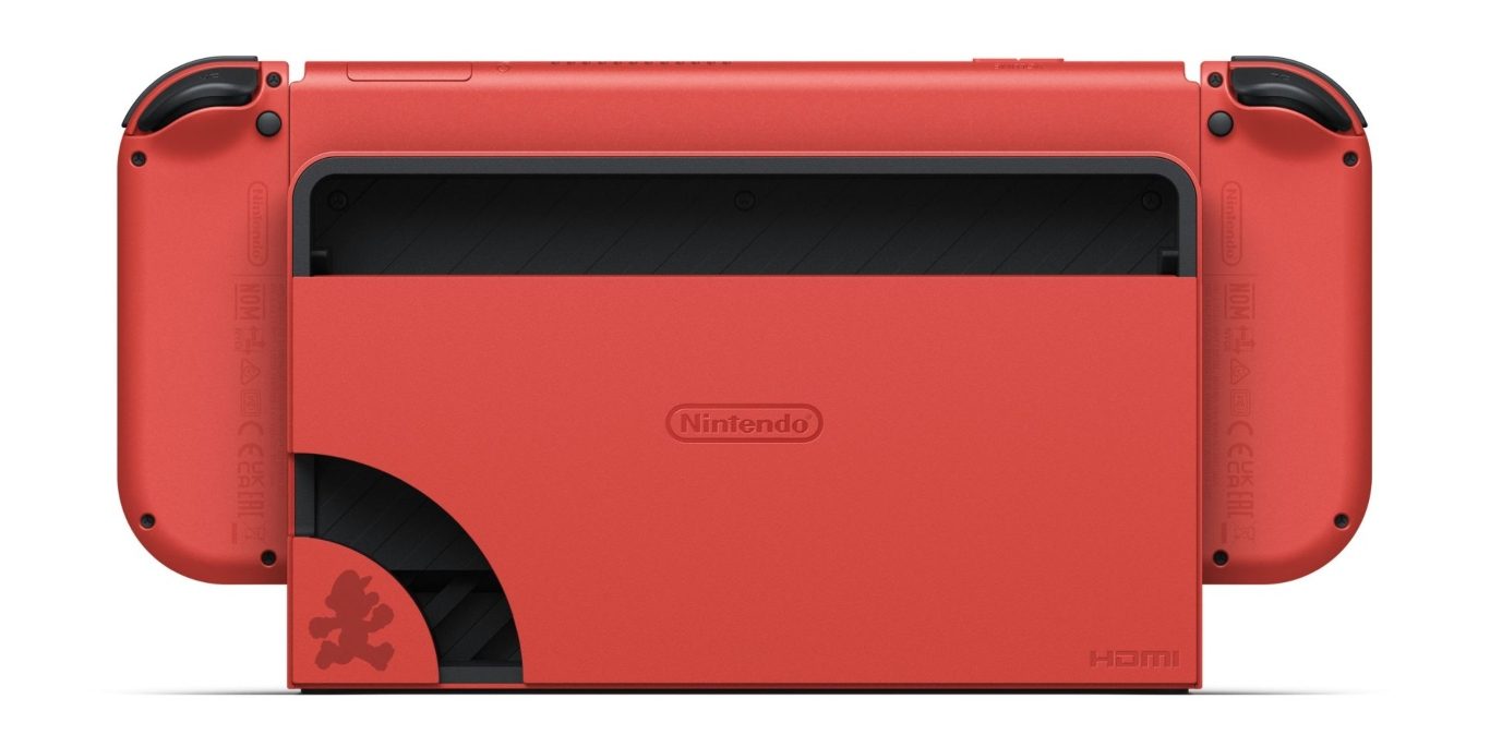صورة الكشف عن طراز ماريو باللون الأحمر لجهاز Switch OLED
